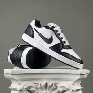 Nike trắng Panda