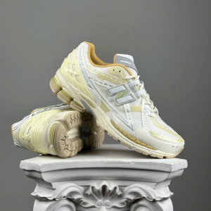 Giày be sữa đế dày